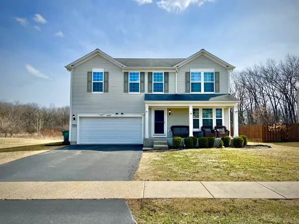 Zion, IL 60099,3903 Harmony CT