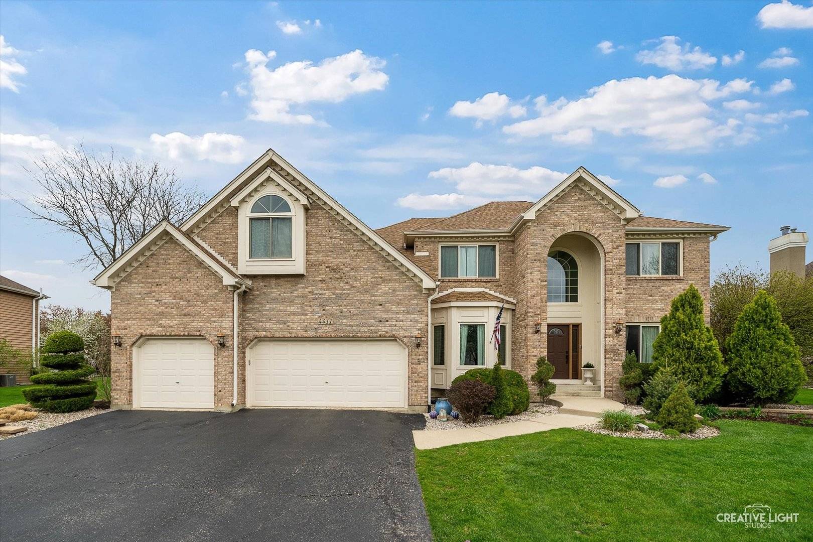 4411 Clearwater LN, Naperville, IL 60564