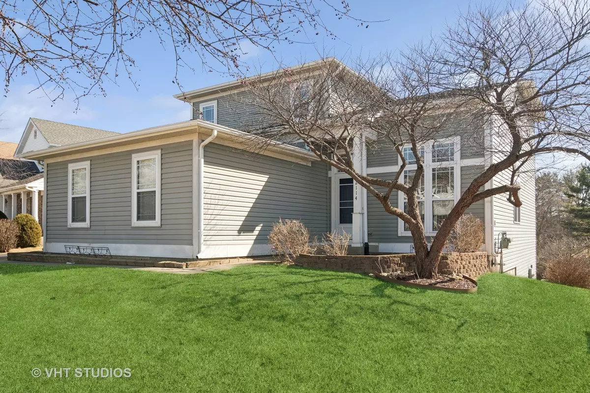 Woodstock, IL 60098,2114 Greenview DR