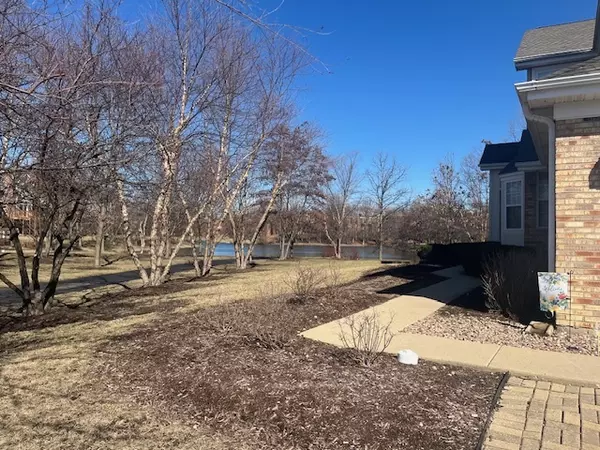 Schaumburg, IL 60193,1321 LEONARD DR #45