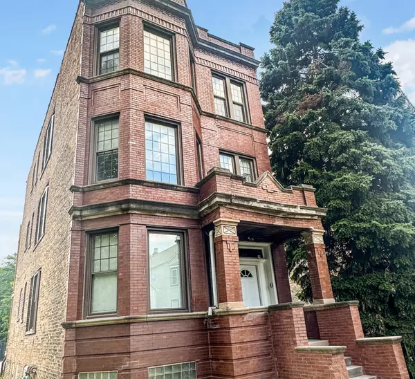 5208 S PAULINA ST, Chicago, IL 60609