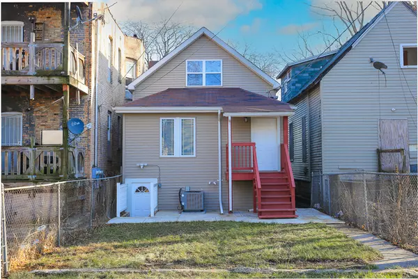 Chicago, IL 60621,7224 S Green ST