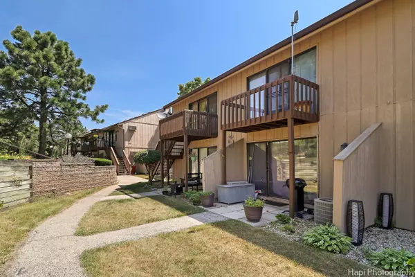 Fox Lake, IL 60020,41 Bermuda Colony #5