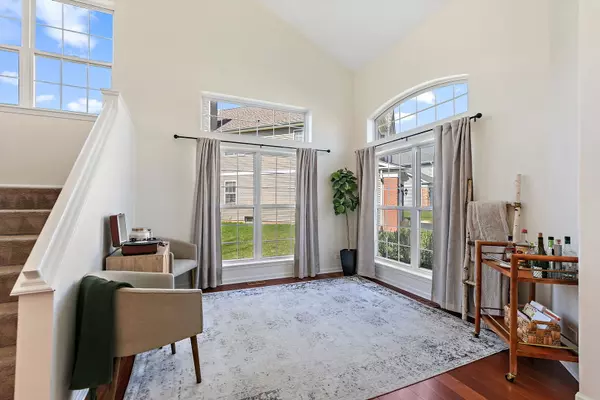 Lake In The Hills, IL 60156,9 Royal Oak CT