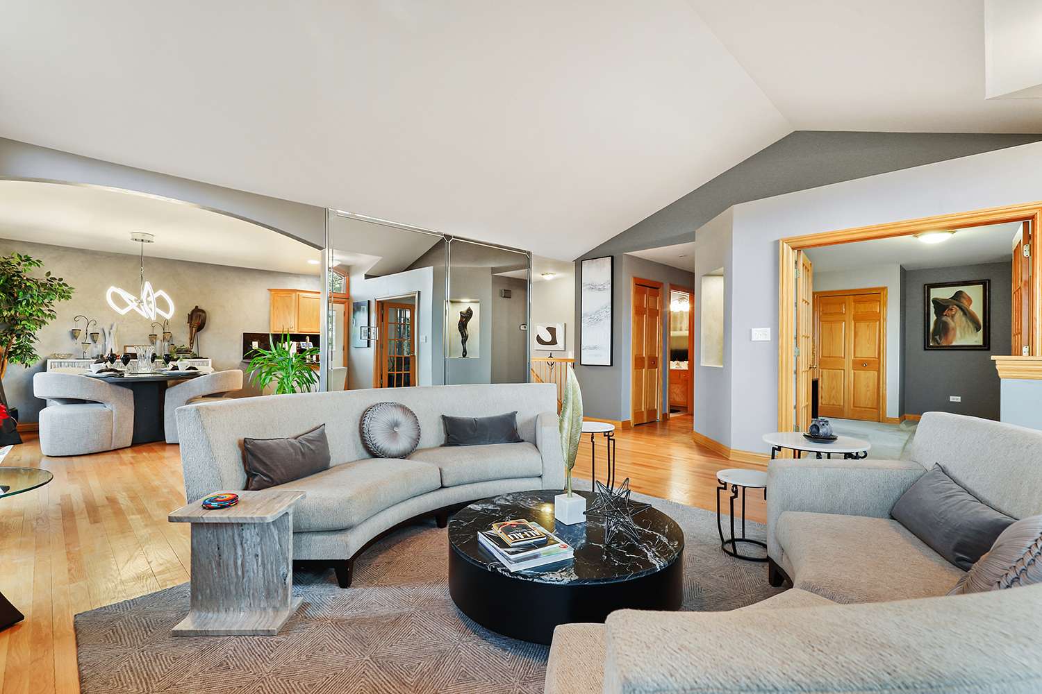 Frankfort, IL 60423,7420 E Plank Trail CT
