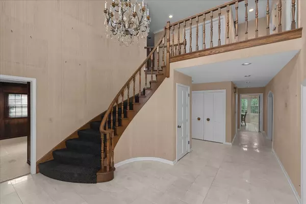 Wilmette, IL 60091,3227 Greenleaf AVE