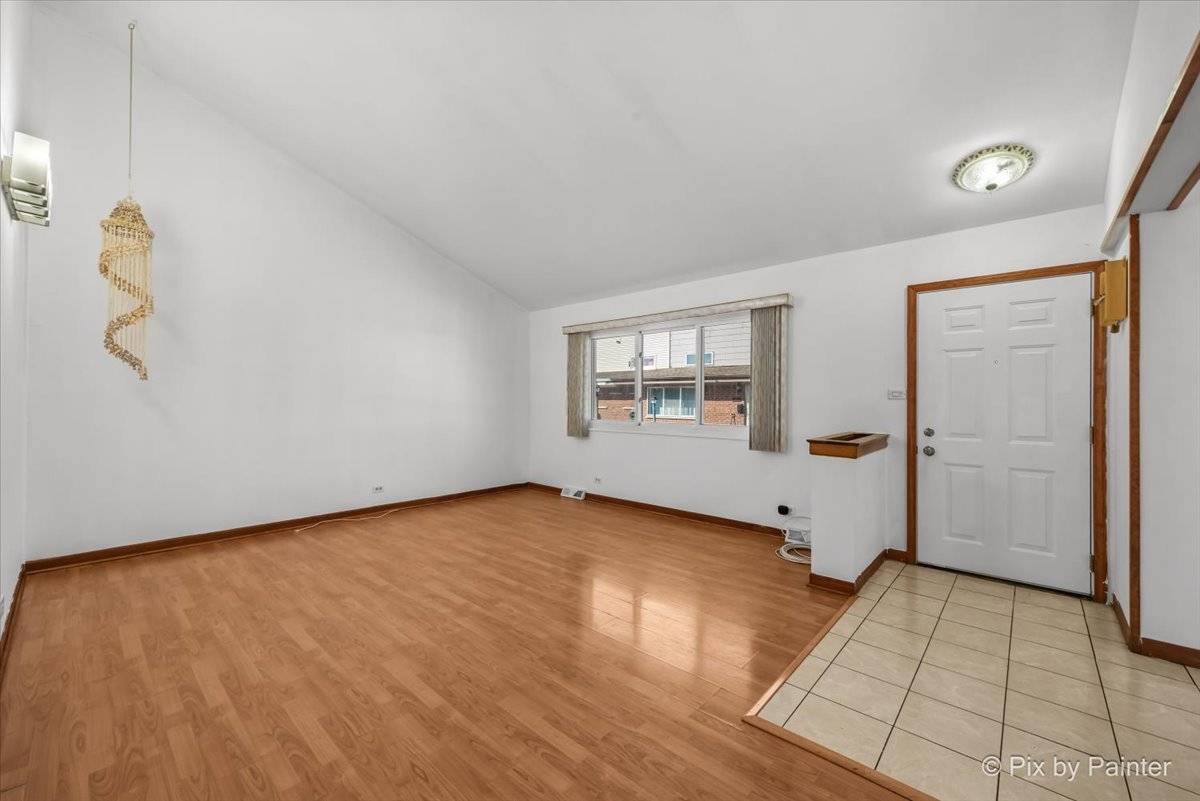Des Plaines, IL 60016,9511 Terrace PL #0