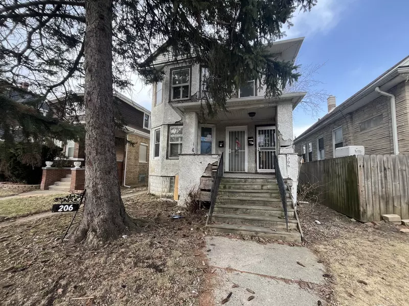206 S 19th AVE, Maywood, IL 60153
