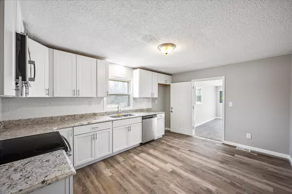 Alvin, IL 61811,29841 N 1728 East RD