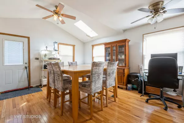 Romeoville, IL 60446,204 Healy AVE