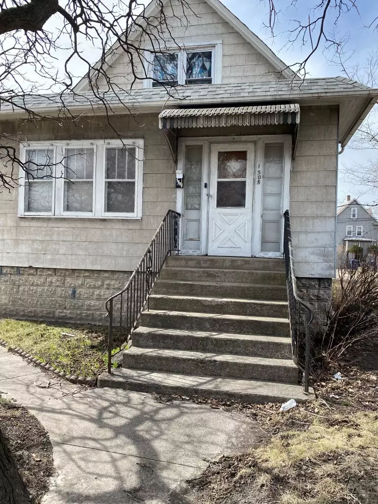 Maywood, IL 60153,1508 S 1st AVE
