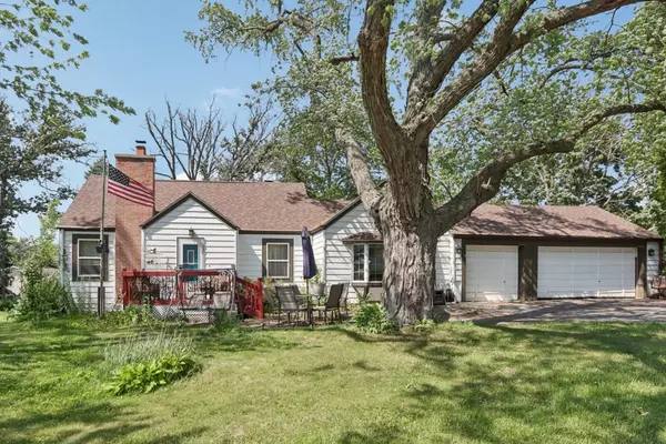 7616 Orchard RD, Wonder Lake, IL 60097