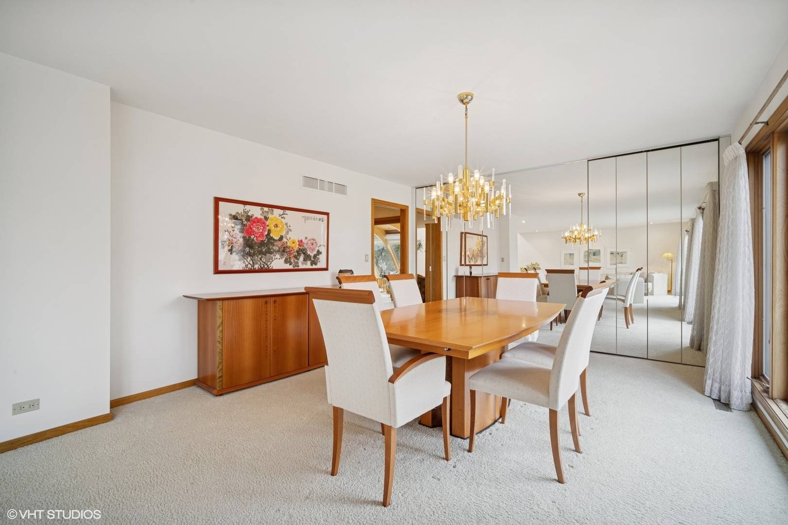 Northbrook, IL 60062,2050 Mallard DR