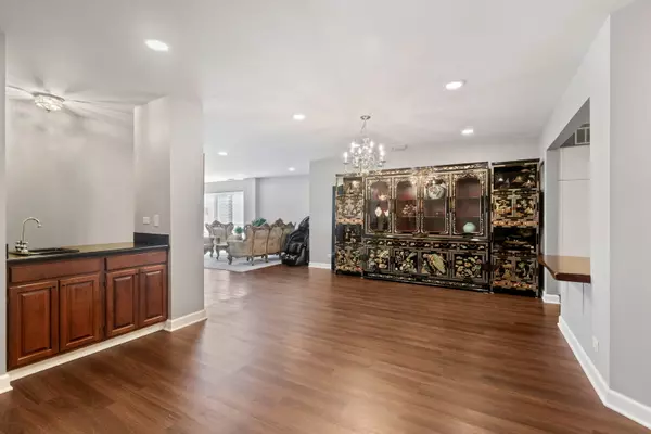 Glenview, IL 60026,3100 Lexington LN #311