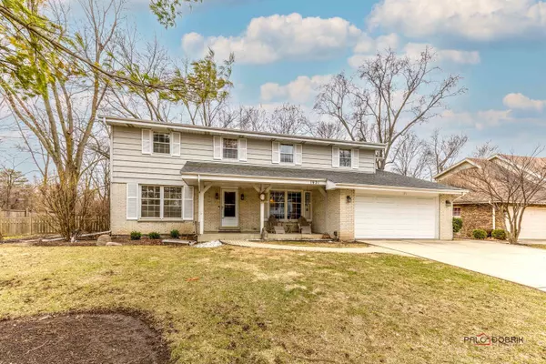1621 Longvalley DR, Northbrook, IL 60062
