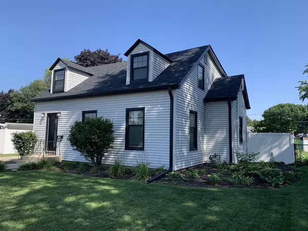 1613 Jones ST, Joliet, IL 60435