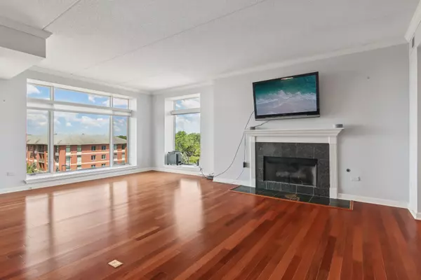 Lombard, IL 60148,865 E 22nd ST #514