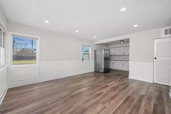 Park Forest, IL 60466,30 Apache ST