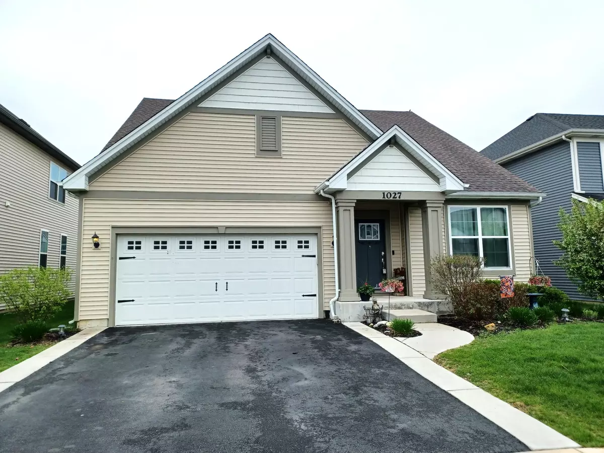 South Elgin, IL 60177,1027 Blazing Star ST