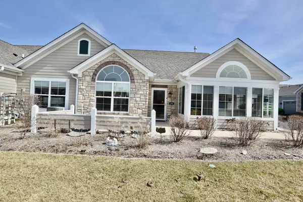 2570 Verdi ST #30-B, Woodstock, IL 60098