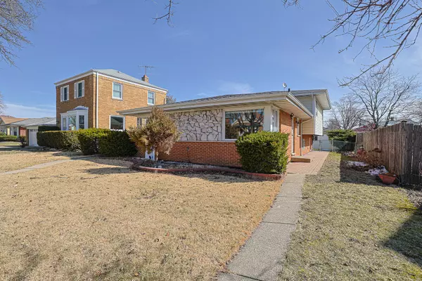 Niles, IL 60714,8311 olcott AVE
