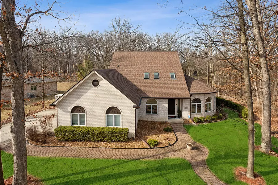 3208 E Buried Oak DR, Crete, IL 60417