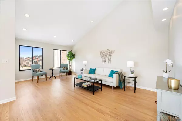 Willowbrook, IL 60527,46 Portwine RD