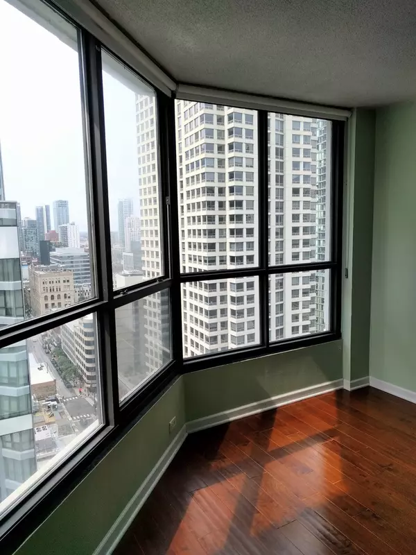 Chicago, IL 60611,405 N Wabash AVE #1905