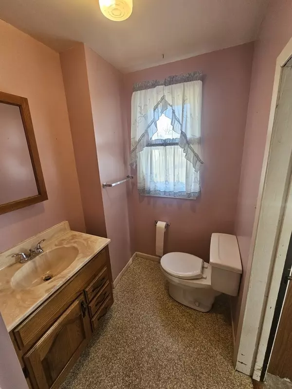 Rock Falls, IL 61071,409 4th AVE