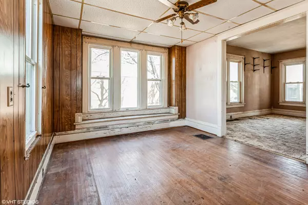 Oregon, IL 61061,606 S 2nd ST
