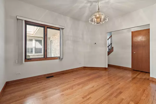 Orland Park, IL 60467,16717 Summercrest AVE