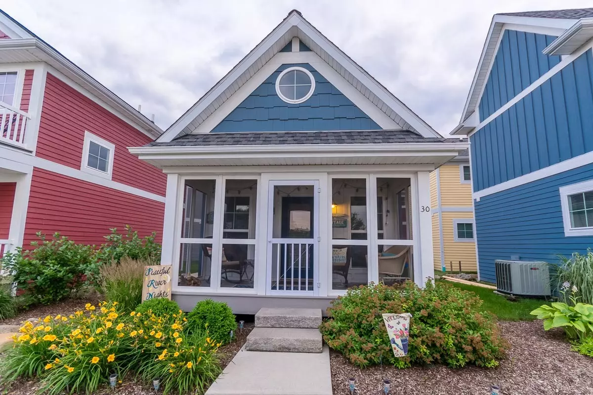 Ottawa, IL 61350,179 Leeward Way #30