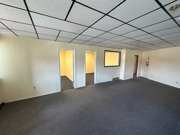 Cary, IL 60013,181 S Northwest Highway