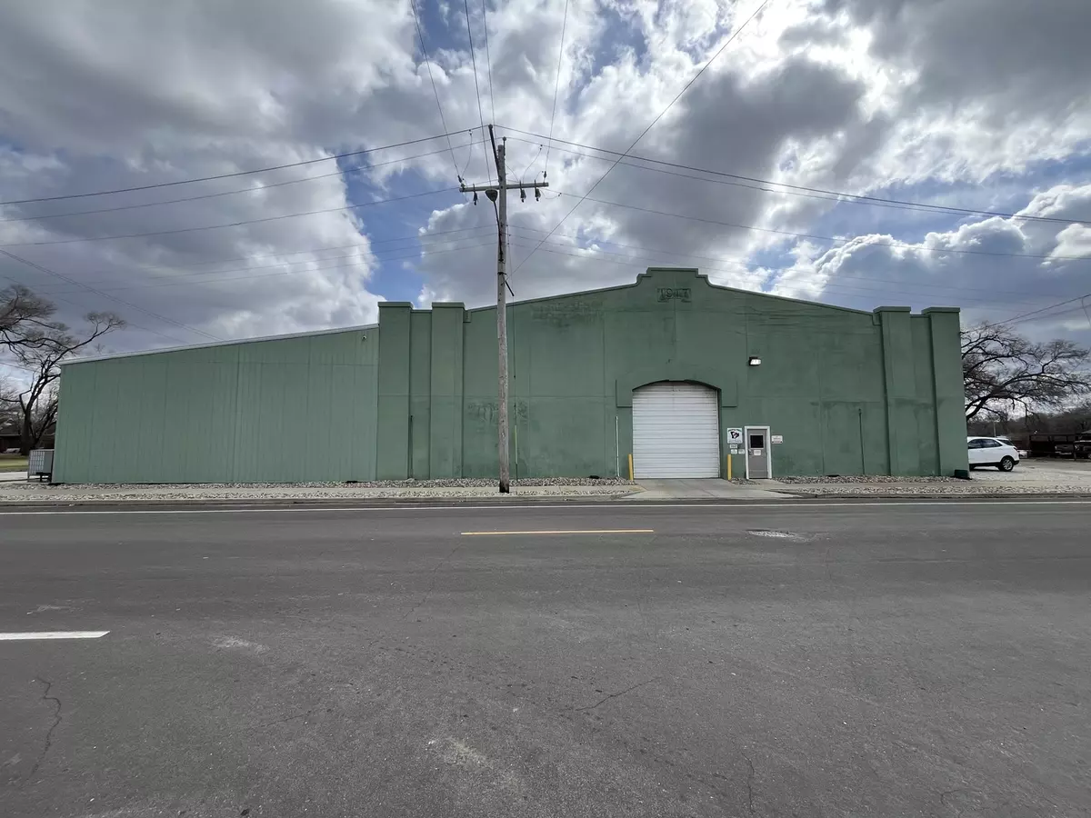 Danville, IL 61832,310 South ST
