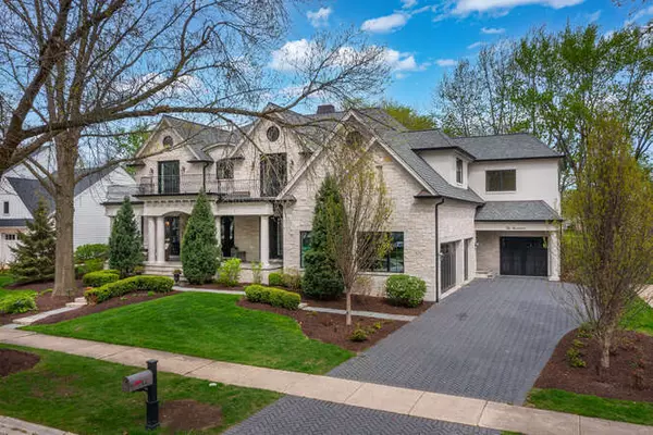 Naperville, IL 60563,1017 Royal Bombay CT