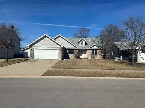 1552 Noble Quest DR, Bourbonnais, IL 60914