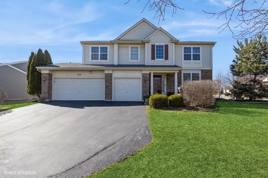 820 Wester BLVD, Pingree Grove, IL 60140