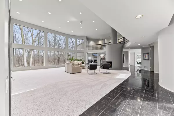 Bannockburn, IL 60015,4 Dunsinane LN