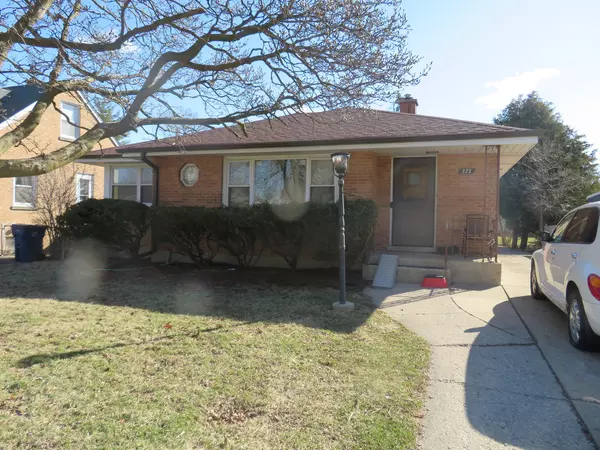 121 N Ardmore AVE, Villa Park, IL 60181