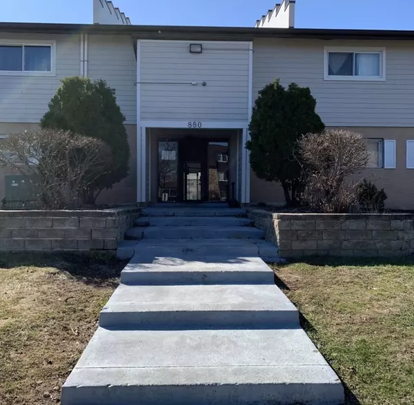 880 E Old Willow RD #280, Prospect Heights, IL 60070