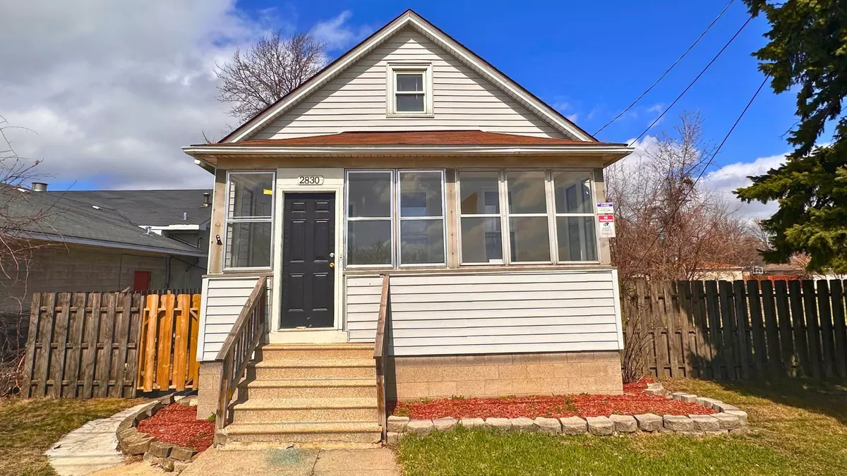 Lansing, IL 60438,2830 Bernice RD