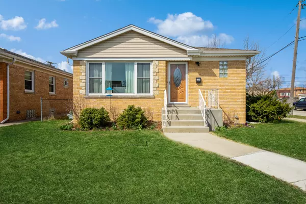 7256 N Nora AVE, Niles, IL 60714