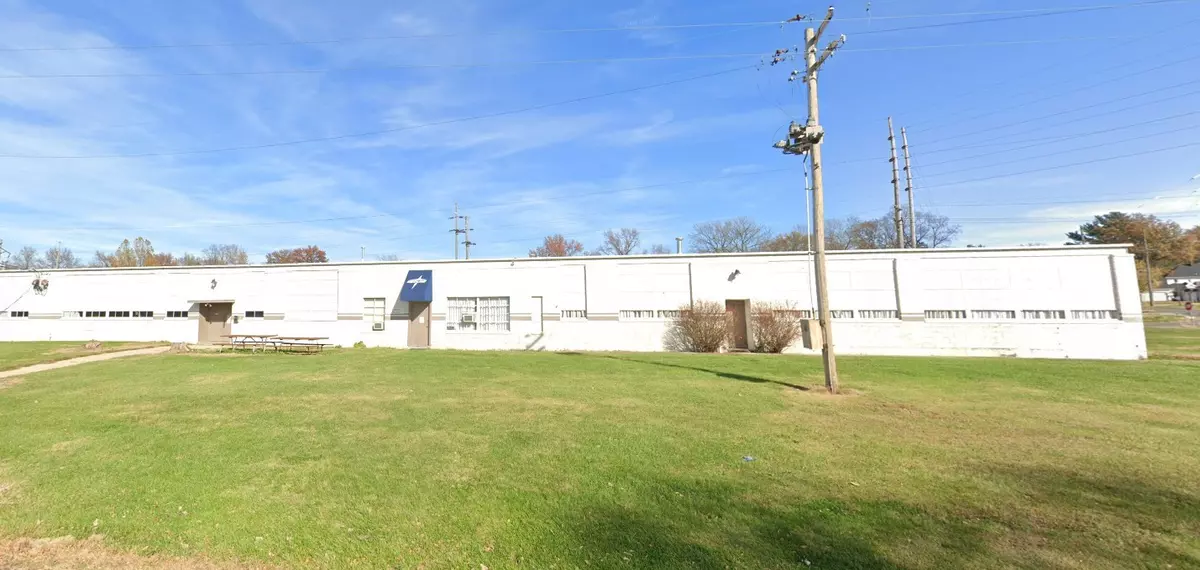 Vandalia, IL 62471,1015 W Jefferson ST
