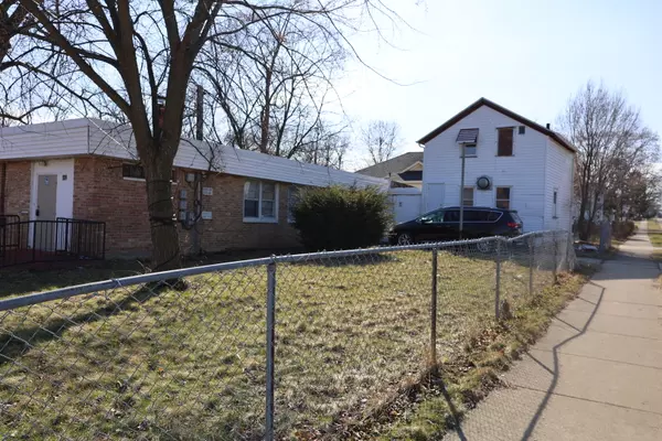 Waukegan, IL 60085,642 S Martin Luther King AVE