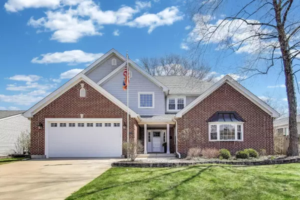 1523 N Patton AVE, Arlington Heights, IL 60004