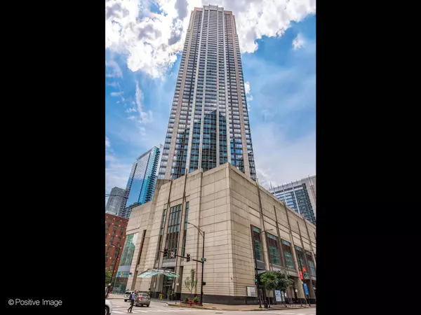 512 N McClurg CT #610,  Chicago,  IL 60611
