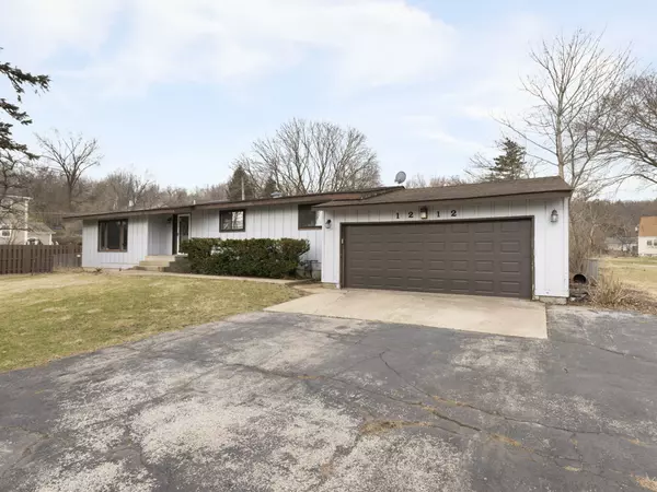 1212 Merrill AVE W,  Algonquin,  IL 60102
