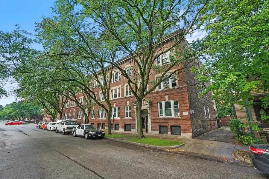 5048 S Blackstone AVE #2, Chicago, IL 60615