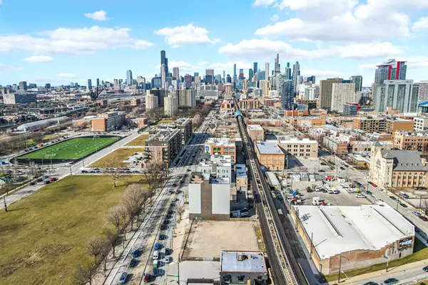 Chicago, IL 60616,2441 S State ST