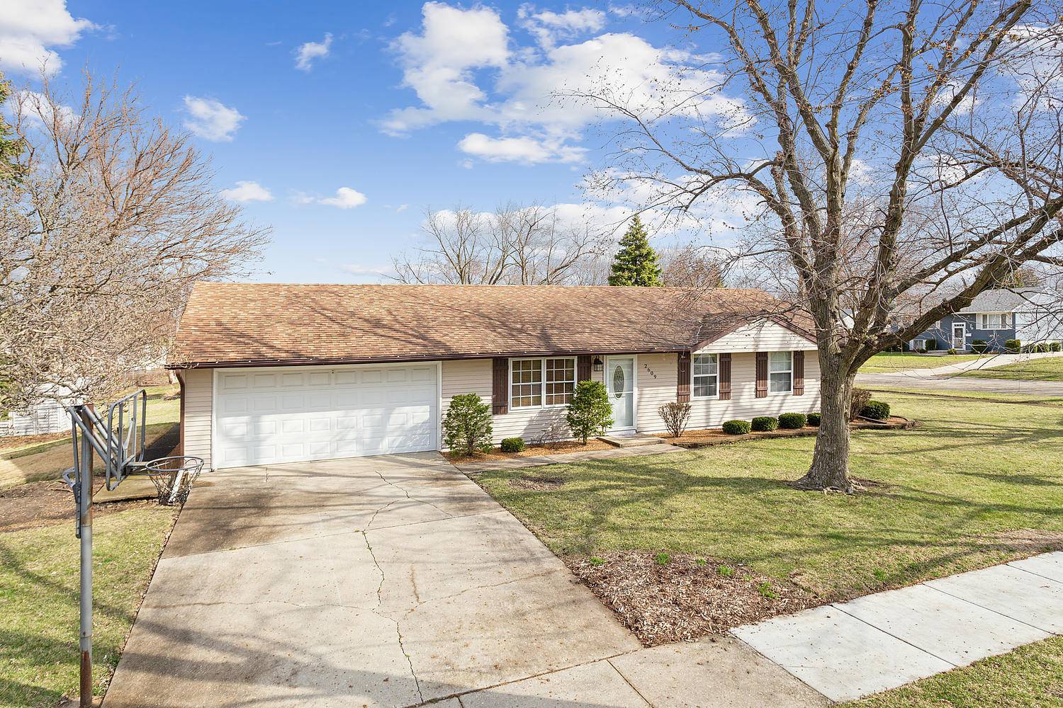 2609 Richmond ST, Joliet, IL 60435